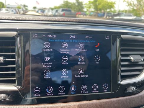 Used 2020 Chrysler Pacifica Touring w/ Advanced Safetytec Group FWD image 59