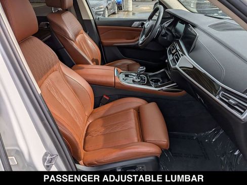 Used 2021 BMW X7 xDrive40i w/ Executive Package AWD/4WD image 30
