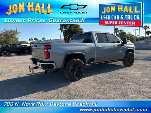 Used 2024 Chevrolet Silverado 2500 LTZ w/ LTZ Plus Package AWD/4WD image 15