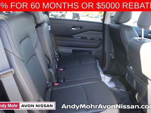 New 2025 Nissan Pathfinder SL w/ Lighting Package (N92) image 15