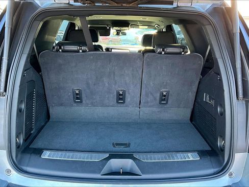 Certified 2025 Chevrolet Tahoe Premier image 6