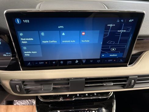 New 2026 Lincoln Corsair Reserve image 9