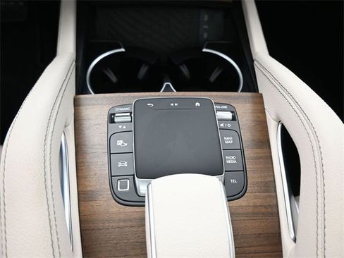 New 2026 Mercedes-Benz GLE 350 4MATIC image 3
