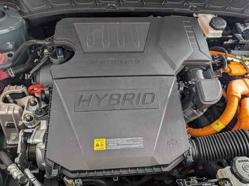 Used 2024 Kia Niro EX FWD image 10