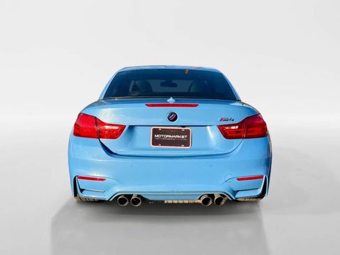 Used 2016 BMW M4 Convertible image 5