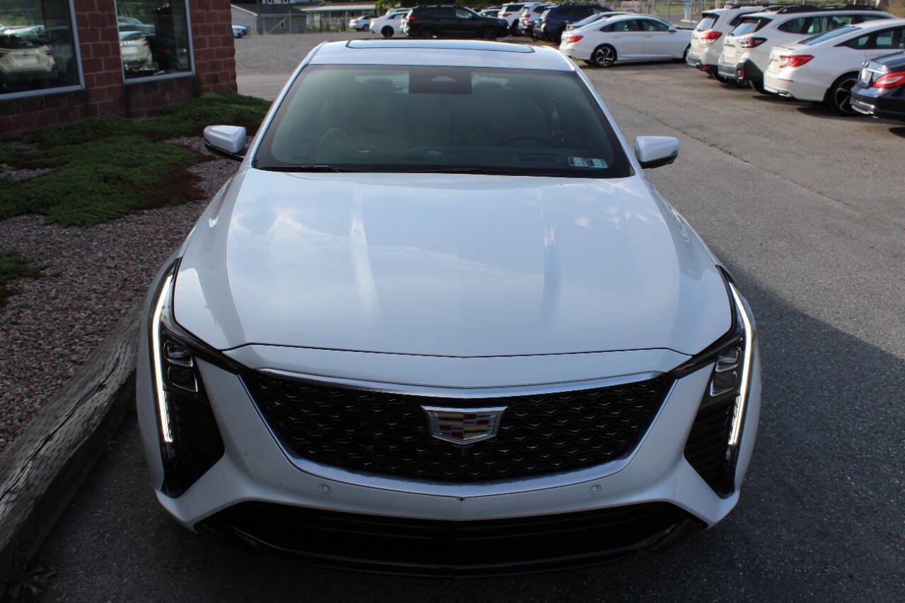 Used 2025 Cadillac CT5 Premium Luxury w/ Technology Package AWD/4WD image 3