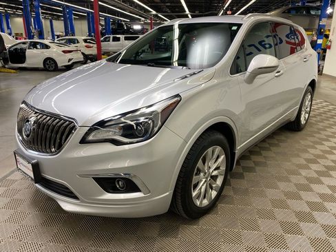 Used 2018 Buick Envision Essence image 5