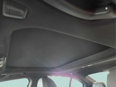 New 2026 BMW 330i Sedan w/ M Sport Package RWD image 10