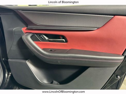 Used 2025 MAZDA CX-70 3.3 Turbo w/ Premium Plus Pkg image 17