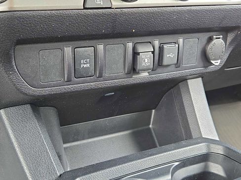 Used 2023 Toyota Tacoma SR5 image 29