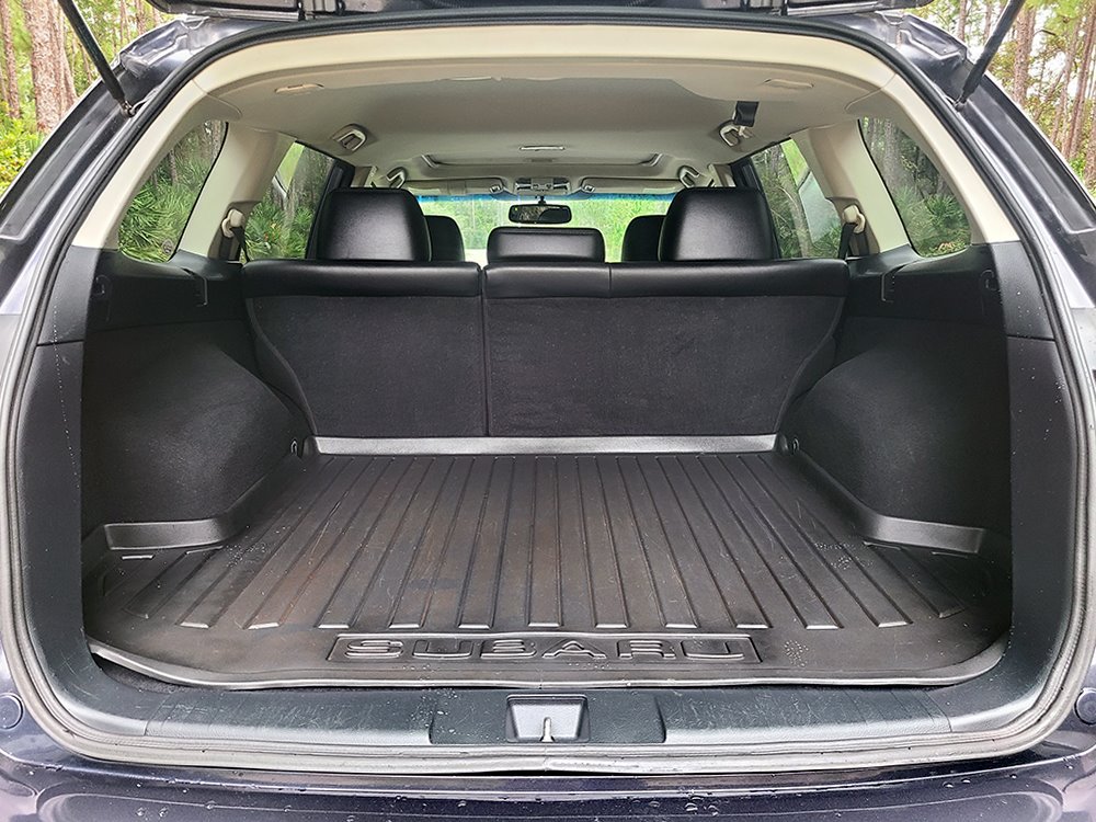 Used 2011 Subaru Outback 2.5i Limited w/ PWR Moonroof Pkg AWD/4WD image 24