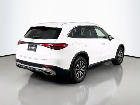 Used 2024 Mercedes-Benz GLC 300 4MATIC image 7