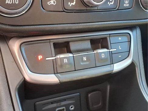 Used 2023 GMC Terrain AT4 w/ Infotainment Package II AWD/4WD image 12