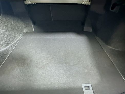 Used 2023 Toyota Camry SE image 27