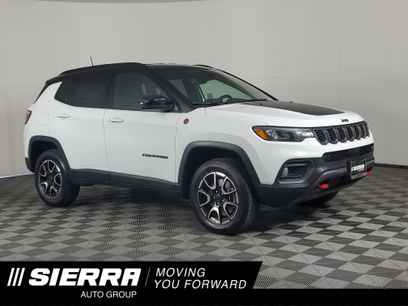 Used 2025 Jeep Compass Trailhawk