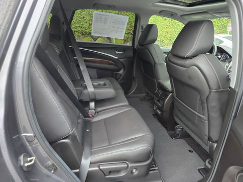 Used 2020 Acura MDX FWD w/ Technology Package image 12