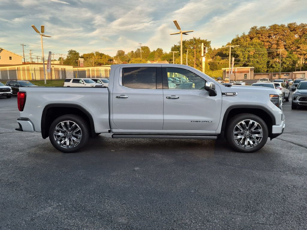 New 2026 GMC Sierra 1500 Denali AWD/4WD image 5