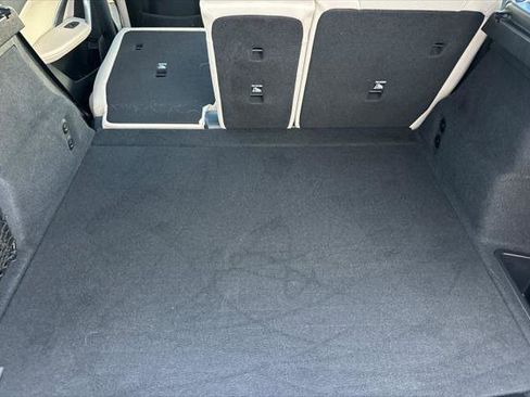 Used 2023 BMW X1 xDrive28i w/ Premium Package image 14