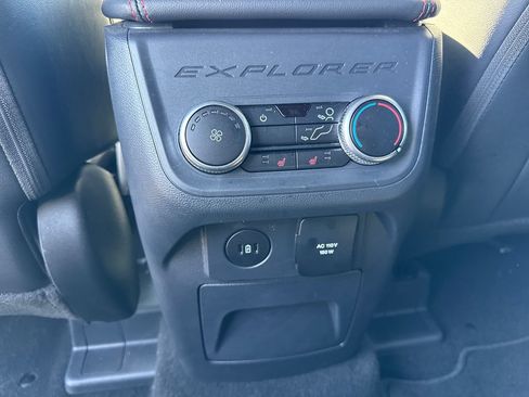 Used 2025 Ford Explorer ST-Line w/ Premium Package AWD/4WD image 19