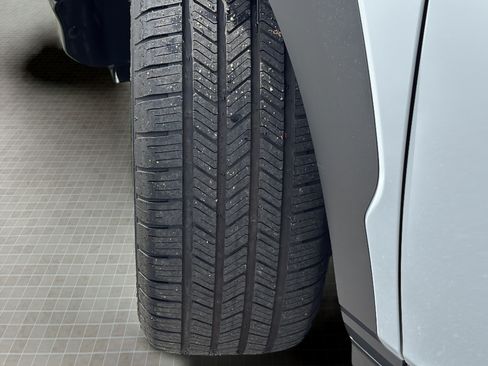 Certified 2021 Hyundai Kona Night w/ Cargo Package FWD image 11