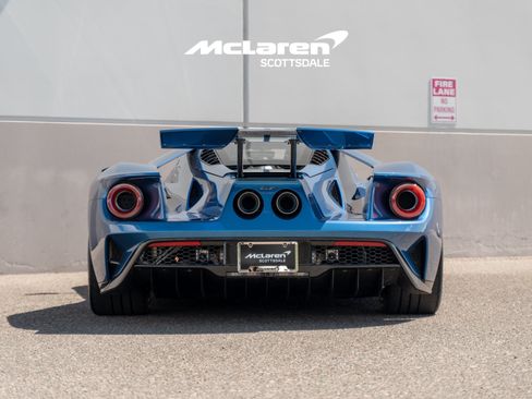 Used 2019 Ford GT RWD image 6