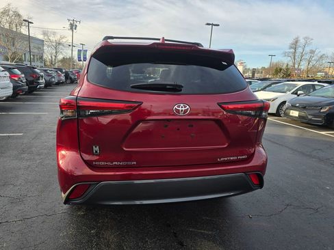 Used 2023 Toyota Highlander Limited AWD/4WD image 6