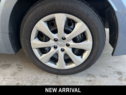Used 2025 Toyota Corolla LE image 10