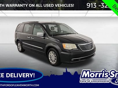Used 2014 Chrysler Town & Country Touring-L w/ Driver Convenience Group