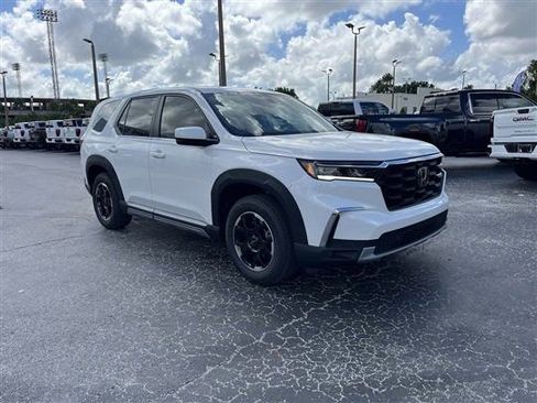 New 2025 Honda Pilot EX-L image 2