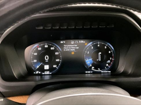 Used 2021 Volvo XC90 T6 Momentum w/ Climate Package AWD/4WD image 26