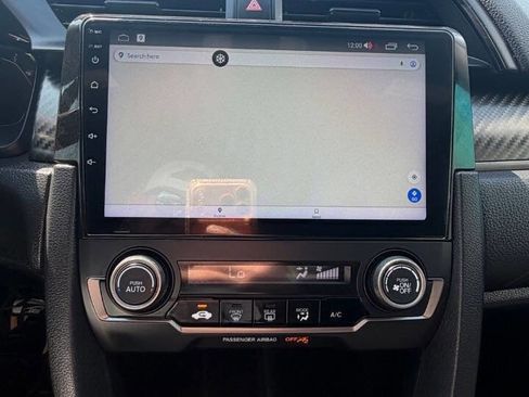 Used 2018 Honda Civic Sport image 19