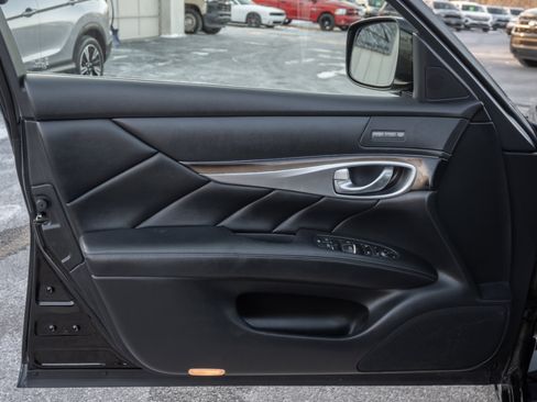 Used 2012 INFINITI M37 4dr Sdn AWD w/ Deluxe Touring Pkg image 18