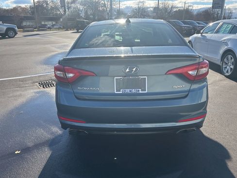 Used 2017 Hyundai Sonata Sport w/ Value Edition Package 02 image 4