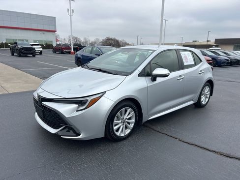 Used 2024 Toyota Corolla SE image 1