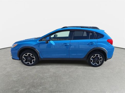 Used 2016 Subaru Crosstrek 2.0i Premium image 8