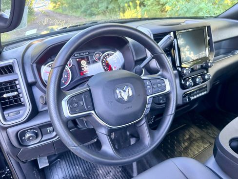 New 2025 RAM 5500 Tradesman AWD/4WD image 4