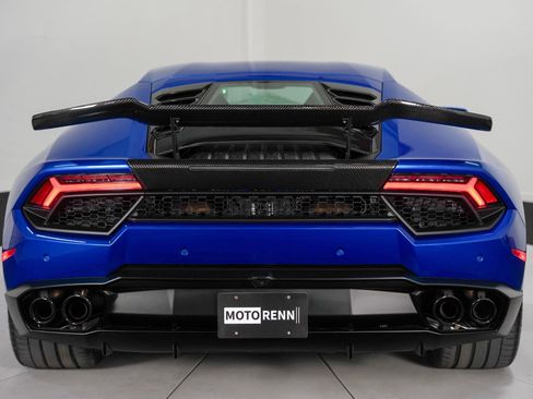 Used 2018 Lamborghini Huracan LP 580-2 image 6
