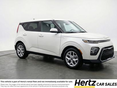 Used 2025 Kia Soul LX w/ LX Technology Package