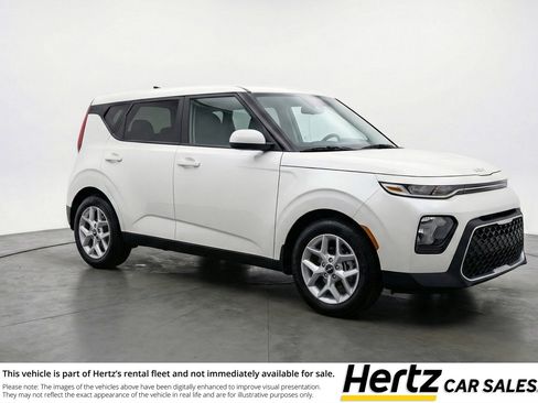 Used 2025 Kia Soul LX w/ LX Technology Package image 1