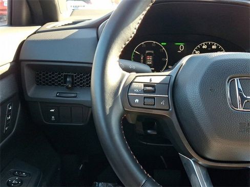 Certified 2025 Honda CR-V Sport-L image 21