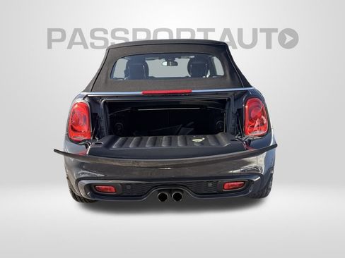 Used 2018 MINI Cooper S image 18