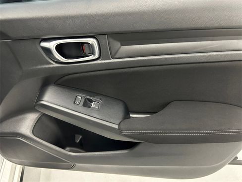 Used 2023 Honda Civic Sport image 19