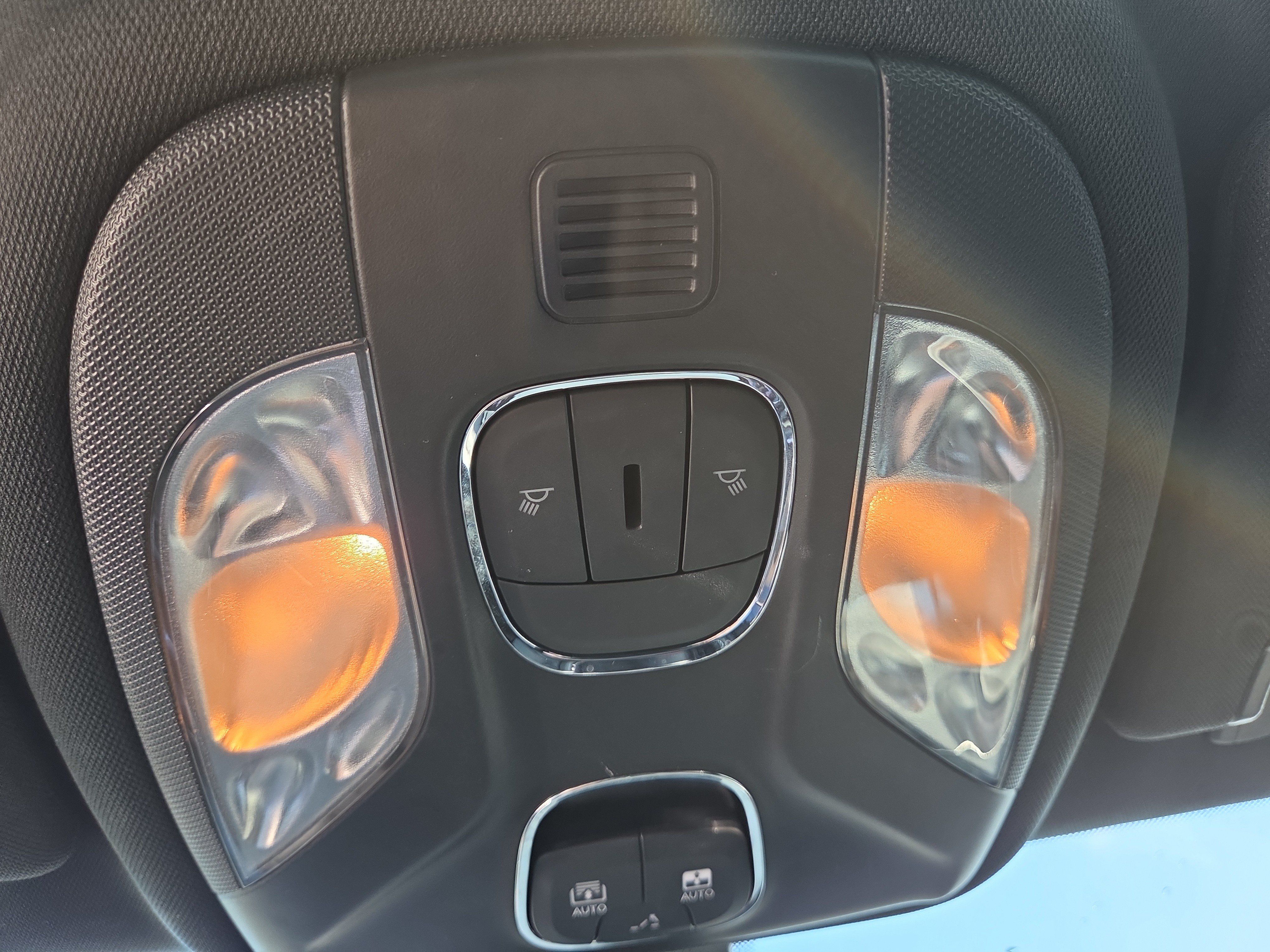 Certified 2022 Jeep Compass High Altitude AWD/4WD image 10