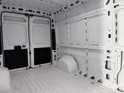 Used 2026 RAM ProMaster 2500 w/ Convenience Group FWD image 26