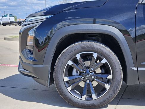 Certified 2025 Chevrolet Equinox RS w/ Safety and Technology Package image 13