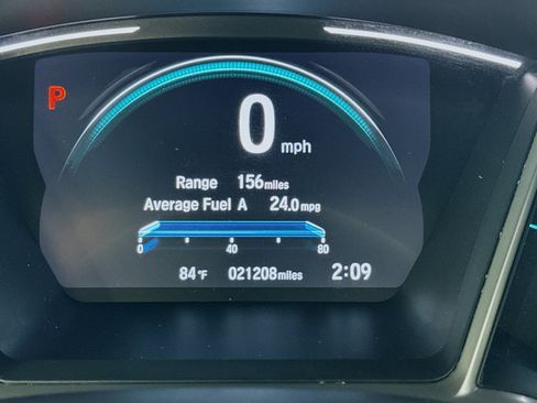 Used 2019 Honda Civic Touring image 8