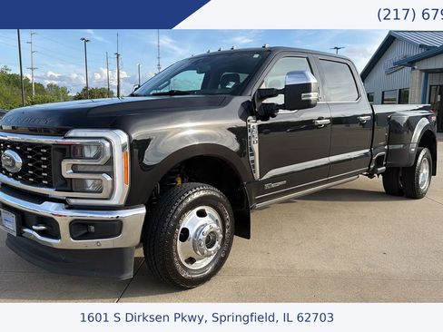 Used 2023 Ford F350 Lariat w/ Lariat Ultimate Package AWD/4WD image 1