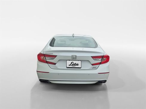 Certified 2019 Honda Accord Touring image 5