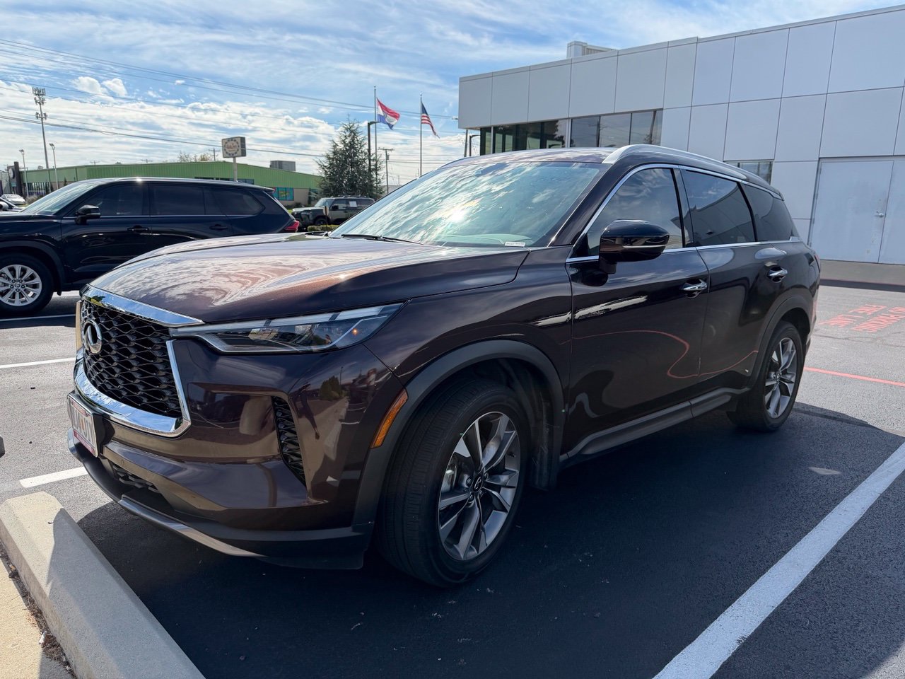 Used 2022 INFINITI QX60 Luxe w/ Cargo Package AWD/4WD image 7