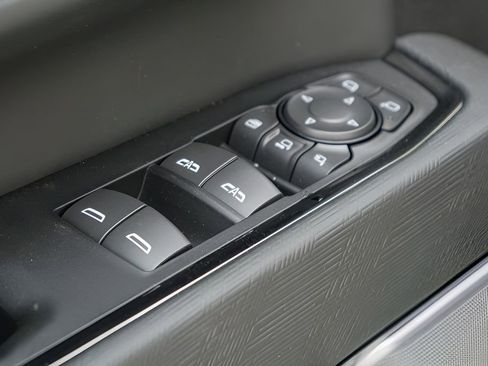 New 2026 GMC Sierra 2500 AT4X AWD/4WD image 17